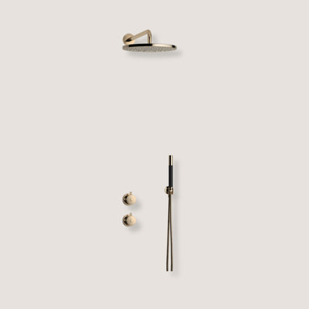Bruser indbygget minimalistisk naturmessing